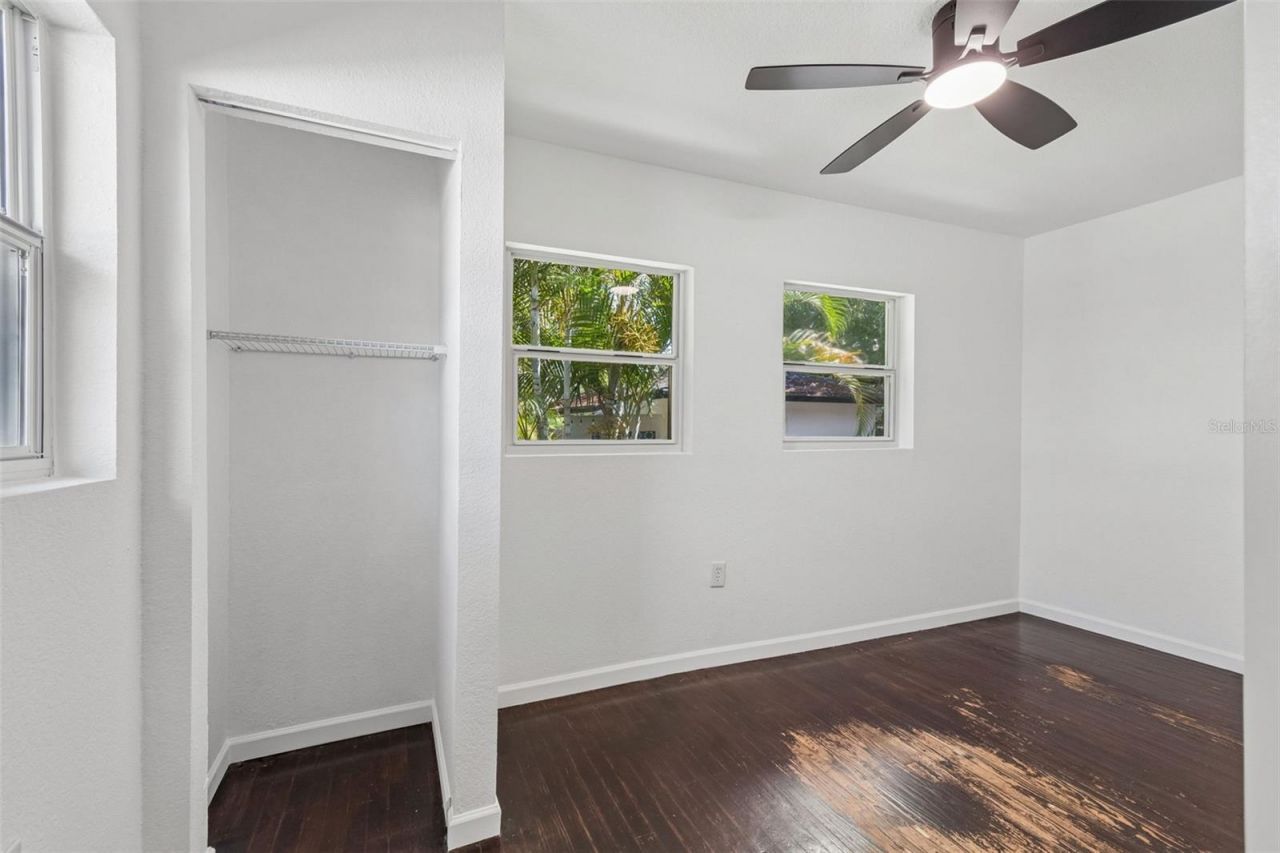 3737 Burlington Avenue N, Saint Petersburg, FL 33713 Photo
