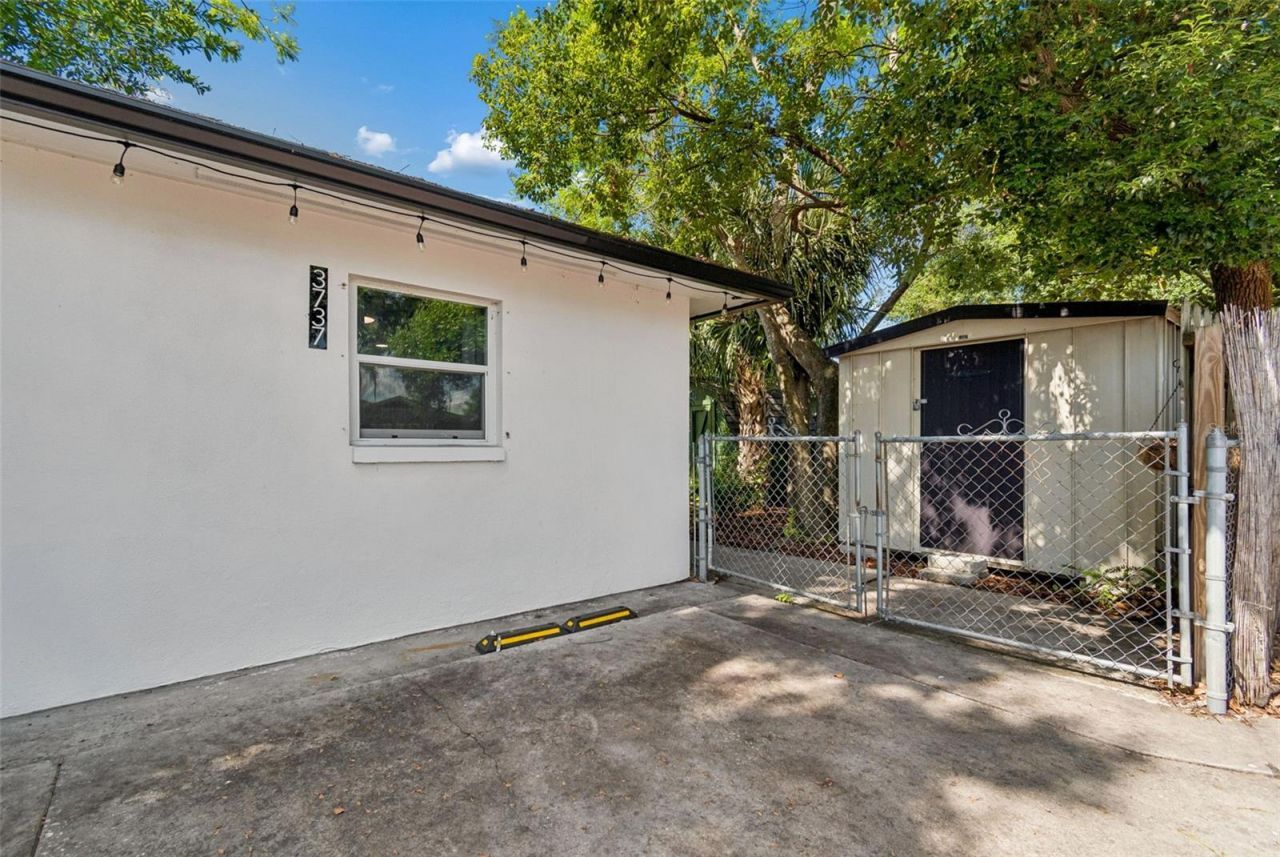 3737 Burlington Avenue N, Saint Petersburg, FL 33713 Photo
