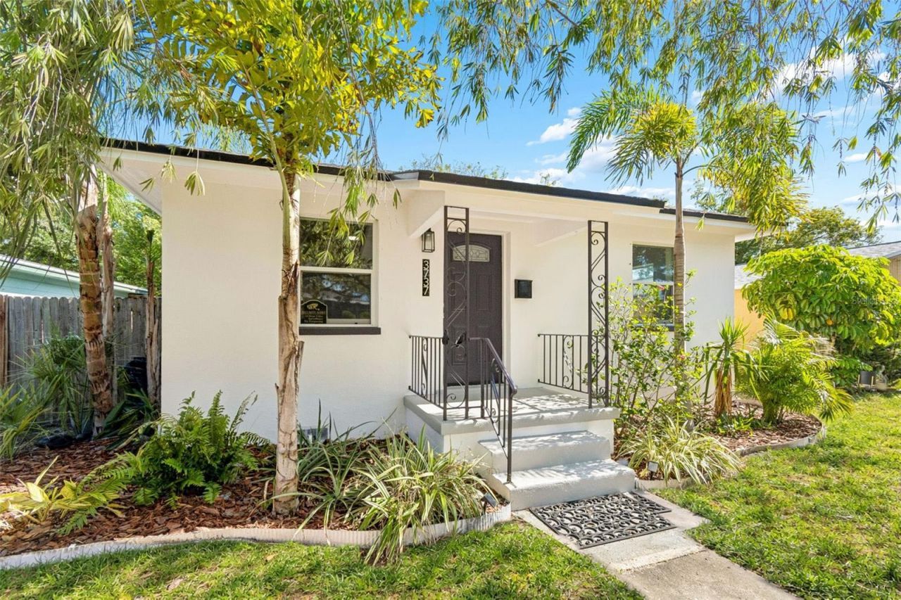 3737 Burlington Avenue N, Saint Petersburg, FL 33713 Photo