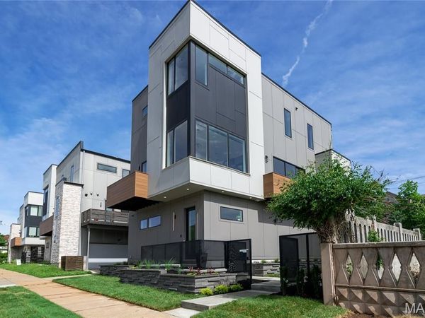 2731 lafayette avenue, St Louis, MO 63104