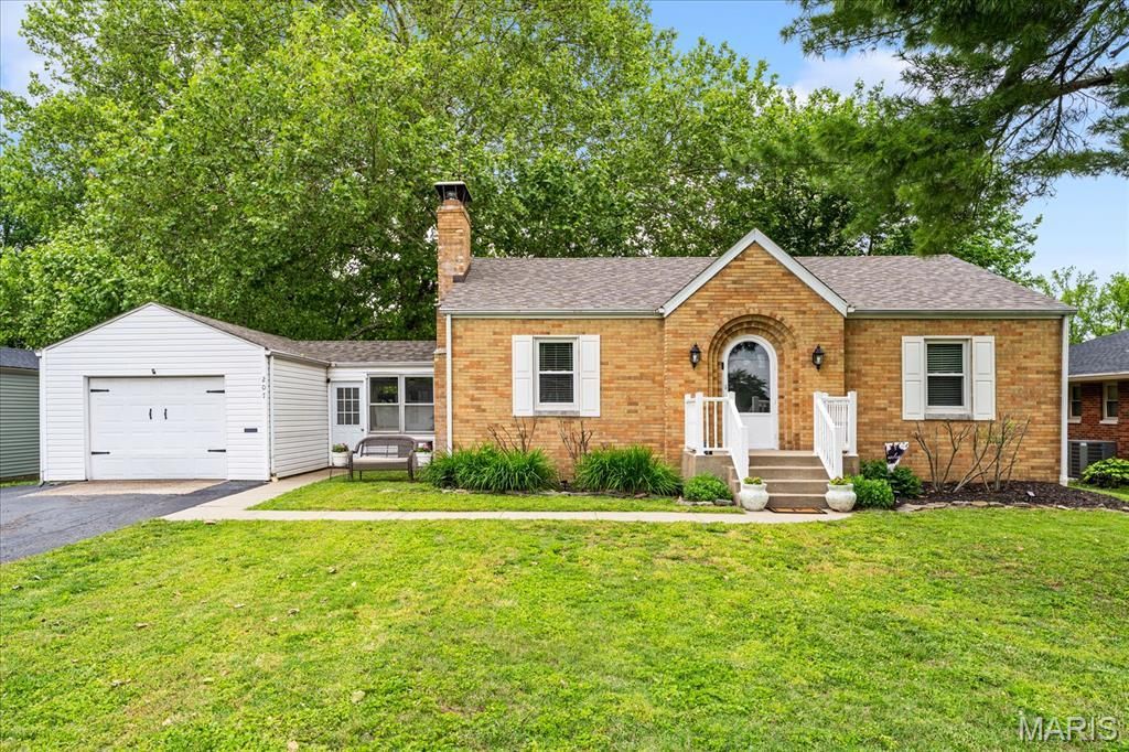 207 Edward Street, O Fallon, IL 62269 Main Photo