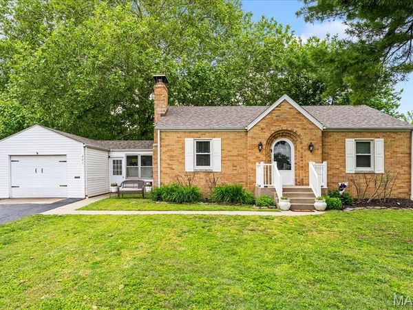 207 Edward Street, O'Fallon, IL 62269