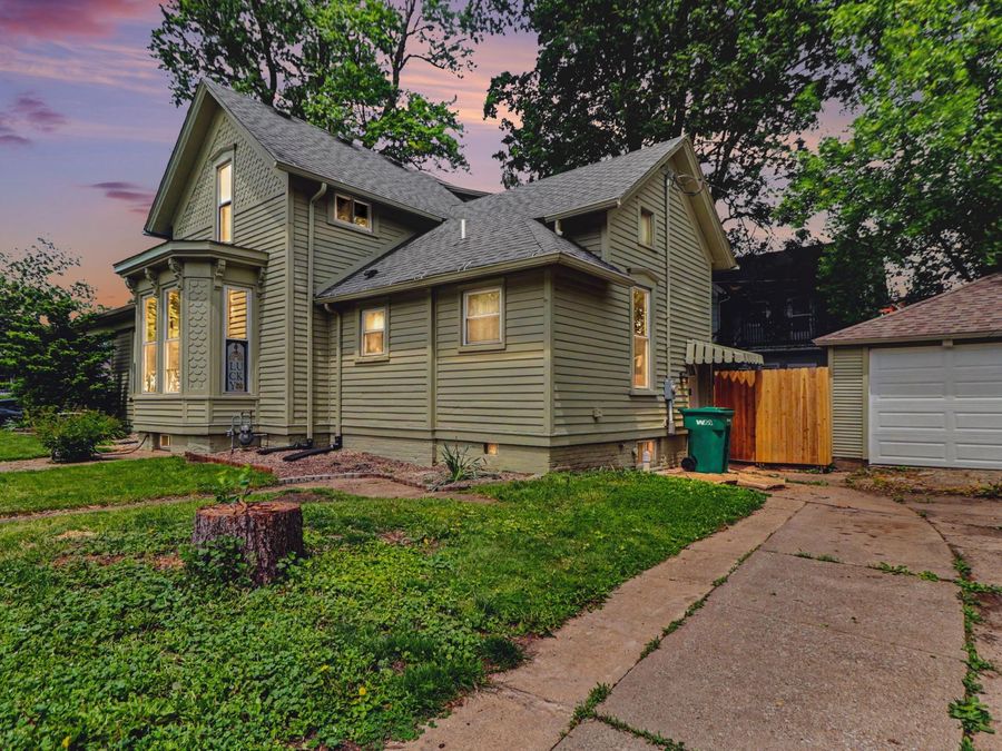 Property Image 6