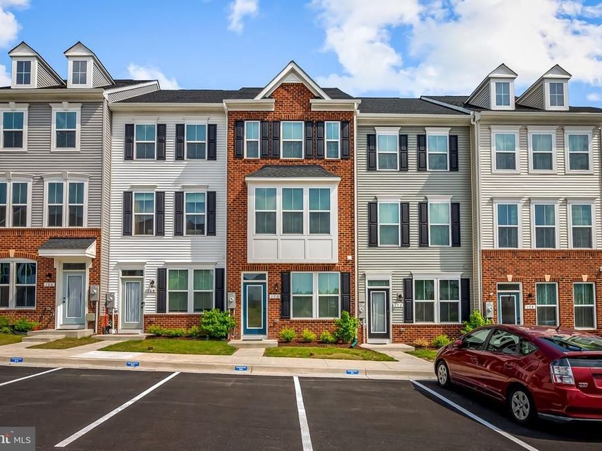 170 Woodgate Circle, Pasadena, MD 21122 Main Photo