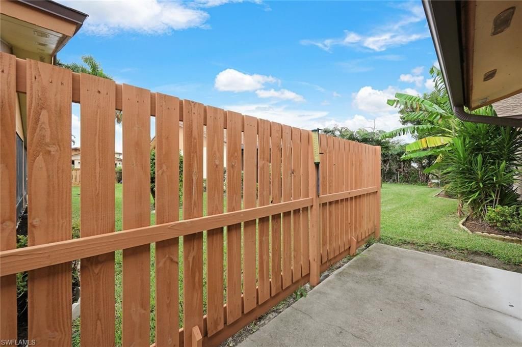 6474 Royal Woods Dr , Fort Myers, FL 33908 Photo