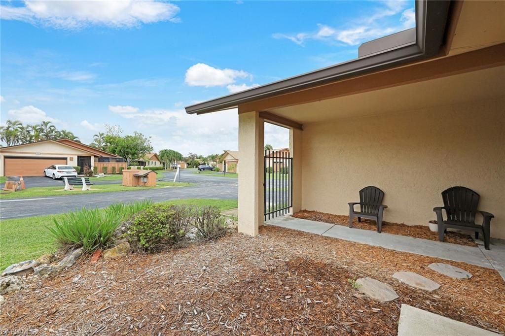 6474 Royal Woods Dr , Fort Myers, FL 33908 Photo