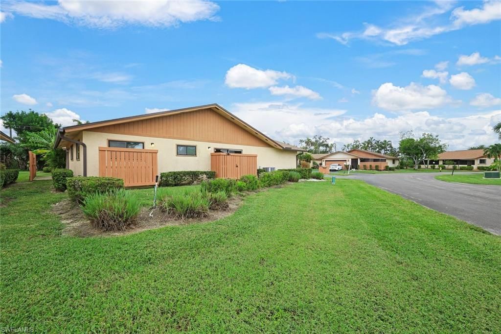 6474 Royal Woods Dr , Fort Myers, FL 33908 Photo