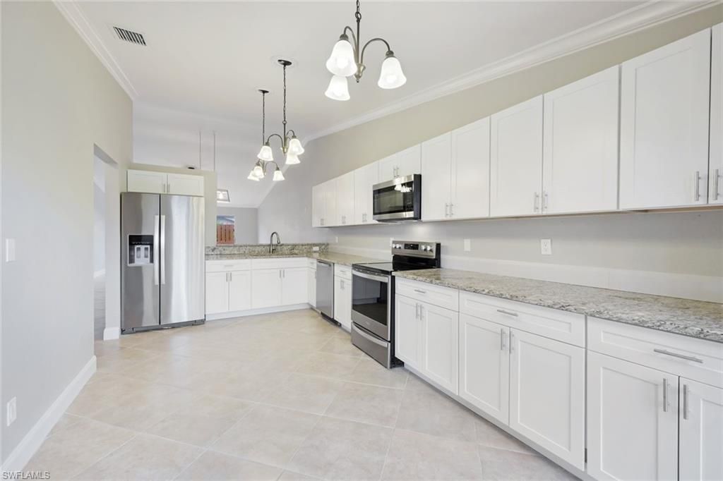 6474 Royal Woods Dr , Fort Myers, FL 33908 Photo
