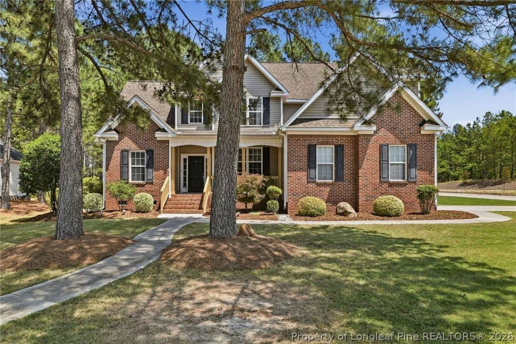 100 Cross Pointe Lane, Aberdeen, NC 28315 Main Photo