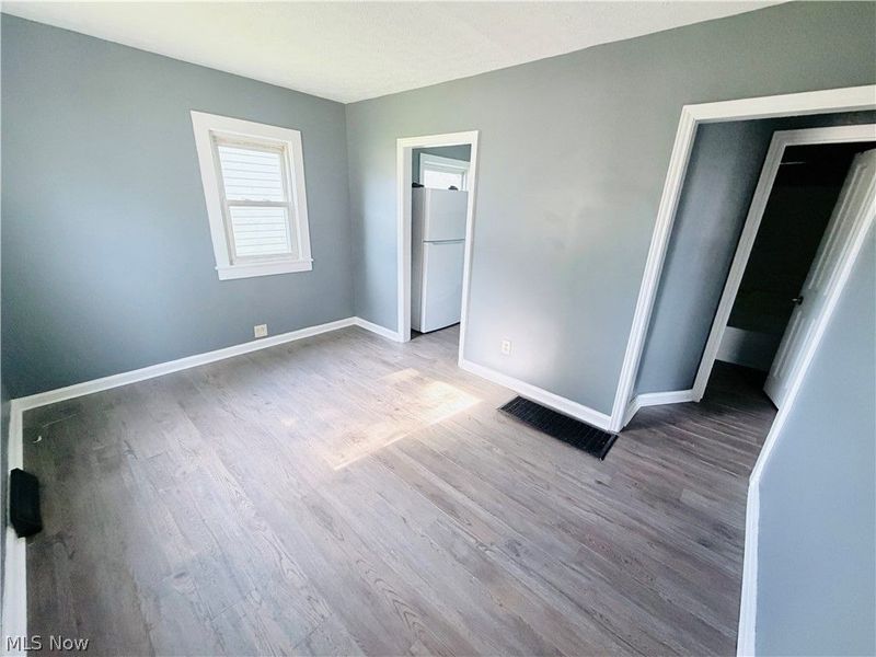 978 Kelly Avenue, Akron, OH 44306 Photo 5