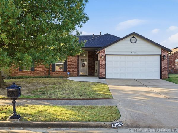 13024 E 129th Street North , Collinsville, OK 74021