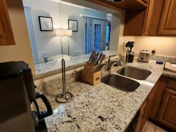1100 Riverchase Lane, Unit 209, Arlington, TX 76011