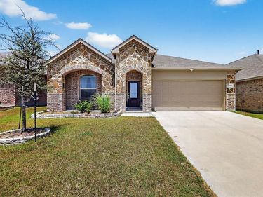 444 Ranchito Pass, Fort Worth, TX 76052
