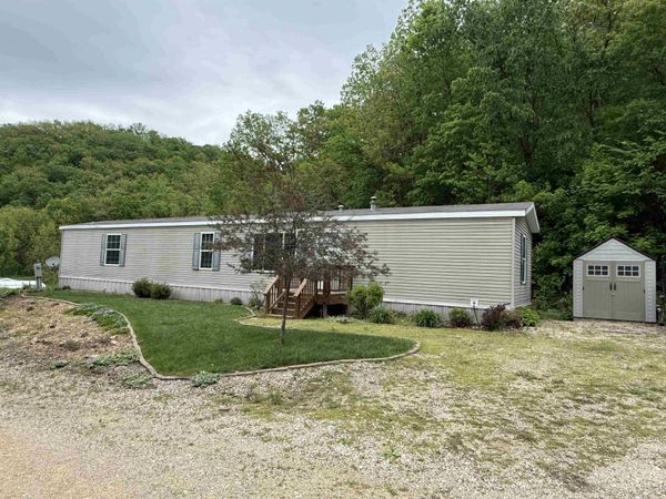 1930 Hideaway Hills Lane, Unit 36, Lansing, IA 52151