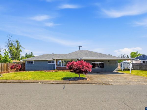 200 SE Walnut Av, Dallas, OR 97338