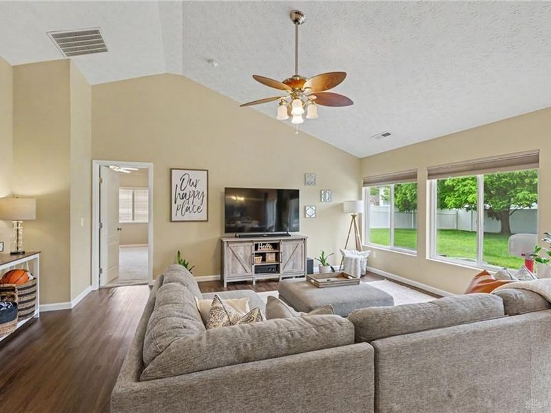 1110 Parkview Drive, Troy, OH 45373 Photo 9