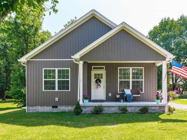 4335 Hawkins Dr , Westmoreland, TN 37186