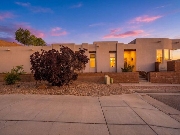 4601 Monte Frio Drive NW, Albuquerque, NM 87120