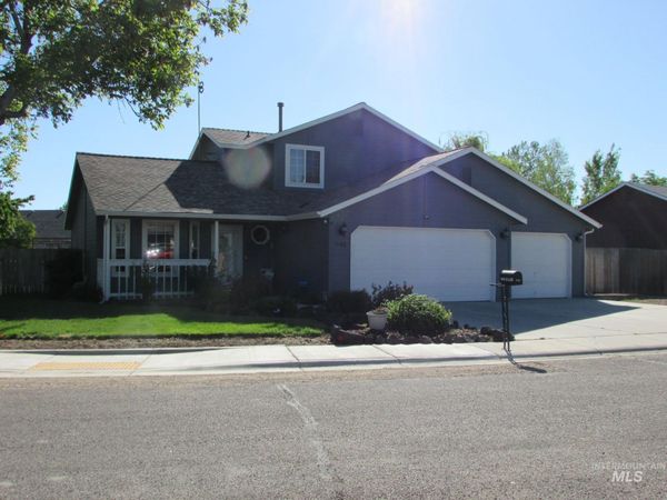 940 N Miner Ave., Kuna, ID 83634