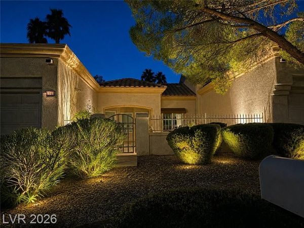2709 Copper Mesa Drive , Las Vegas, NV 89134