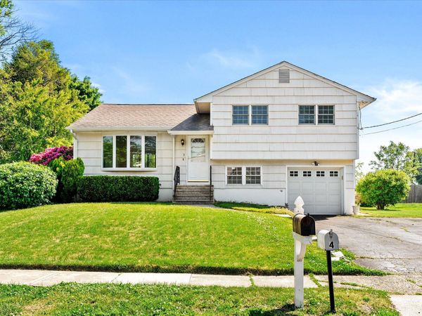 3 PROBASCO DRIVE, ALLENTOWN, NJ 08501