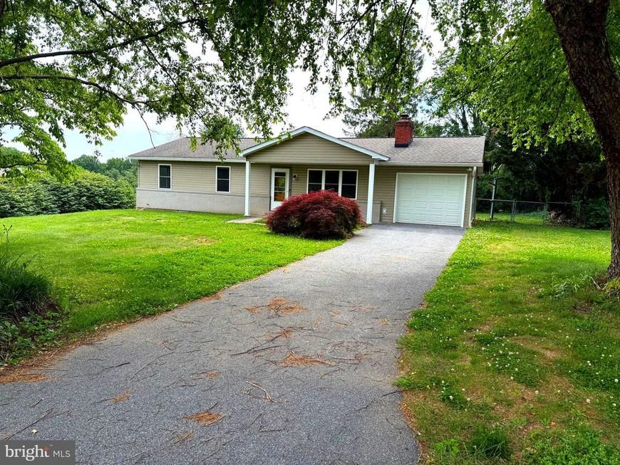 810 Wisteria Drive, Westminster, MD 21157 Main Photo