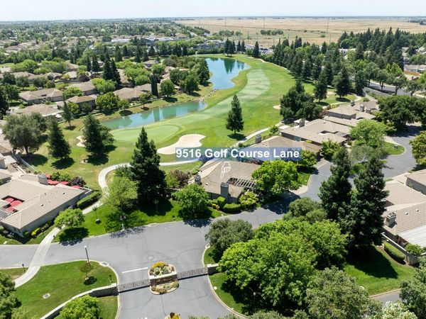 9516 Golf Course Ln, Elk Grove, CA 95758