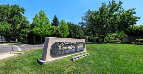 9516 Golf Course Ln, Elk Grove, CA 95758 Photo