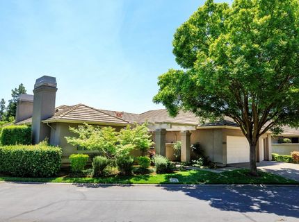 9516 Golf Course Ln, Elk Grove, CA 95758 Photo