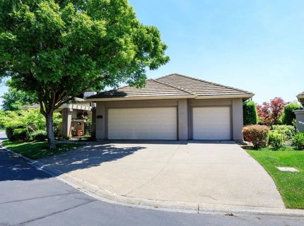 9516 Golf Course Ln, Elk Grove, CA 95758 Photo