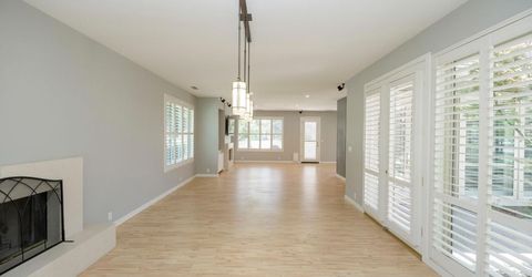 9516 Golf Course Ln, Elk Grove, CA 95758 Photo