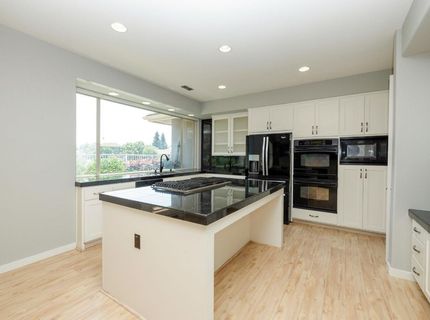 9516 Golf Course Ln, Elk Grove, CA 95758 Photo