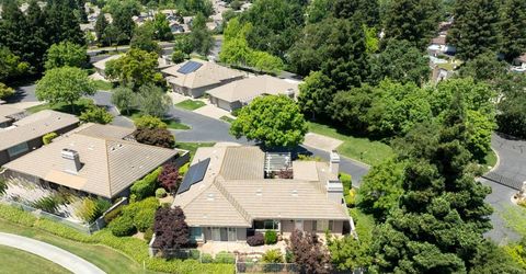 9516 Golf Course Ln, Elk Grove, CA 95758 Photo