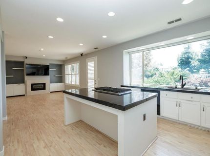 9516 Golf Course Ln, Elk Grove, CA 95758 Photo