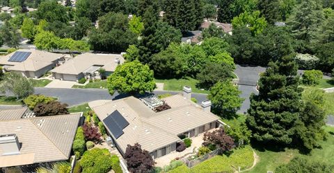 9516 Golf Course Ln, Elk Grove, CA 95758 Photo