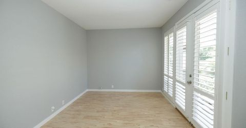 9516 Golf Course Ln, Elk Grove, CA 95758 Photo