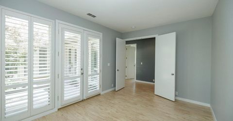 9516 Golf Course Ln, Elk Grove, CA 95758 Photo