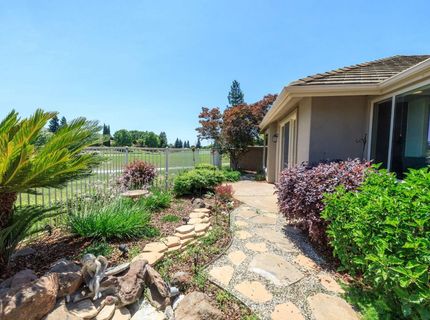 9516 Golf Course Ln, Elk Grove, CA 95758 Photo