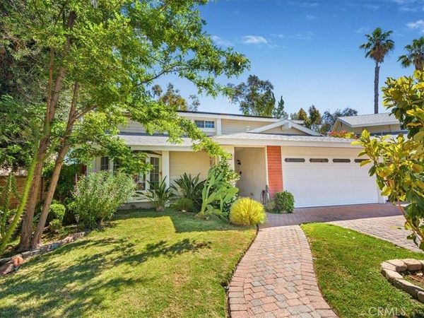 21820 Peppercorn Drive, Saugus, CA 91350