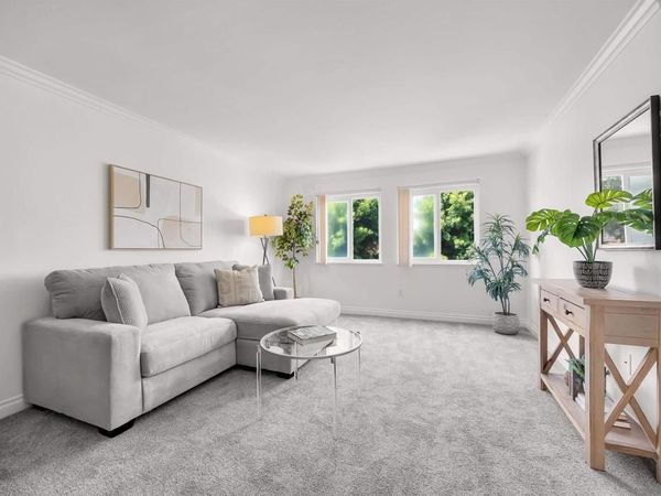 1756 Essex, Unit 206, San Diego, CA 92103