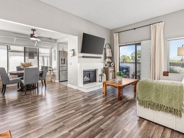 1528 Granite Hills Drive, Unit A, El Cajon, CA 92019