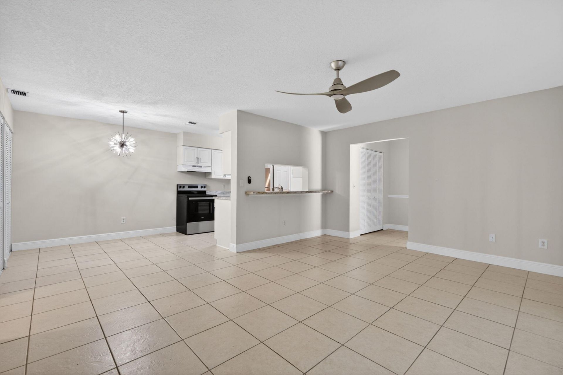 3911 NW Cinnamon Tree Circle, Jensen Beach, FL 34957 Photo