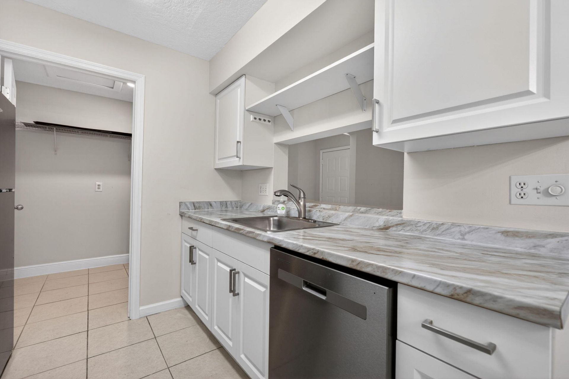 3911 NW Cinnamon Tree Circle, Jensen Beach, FL 34957 Photo