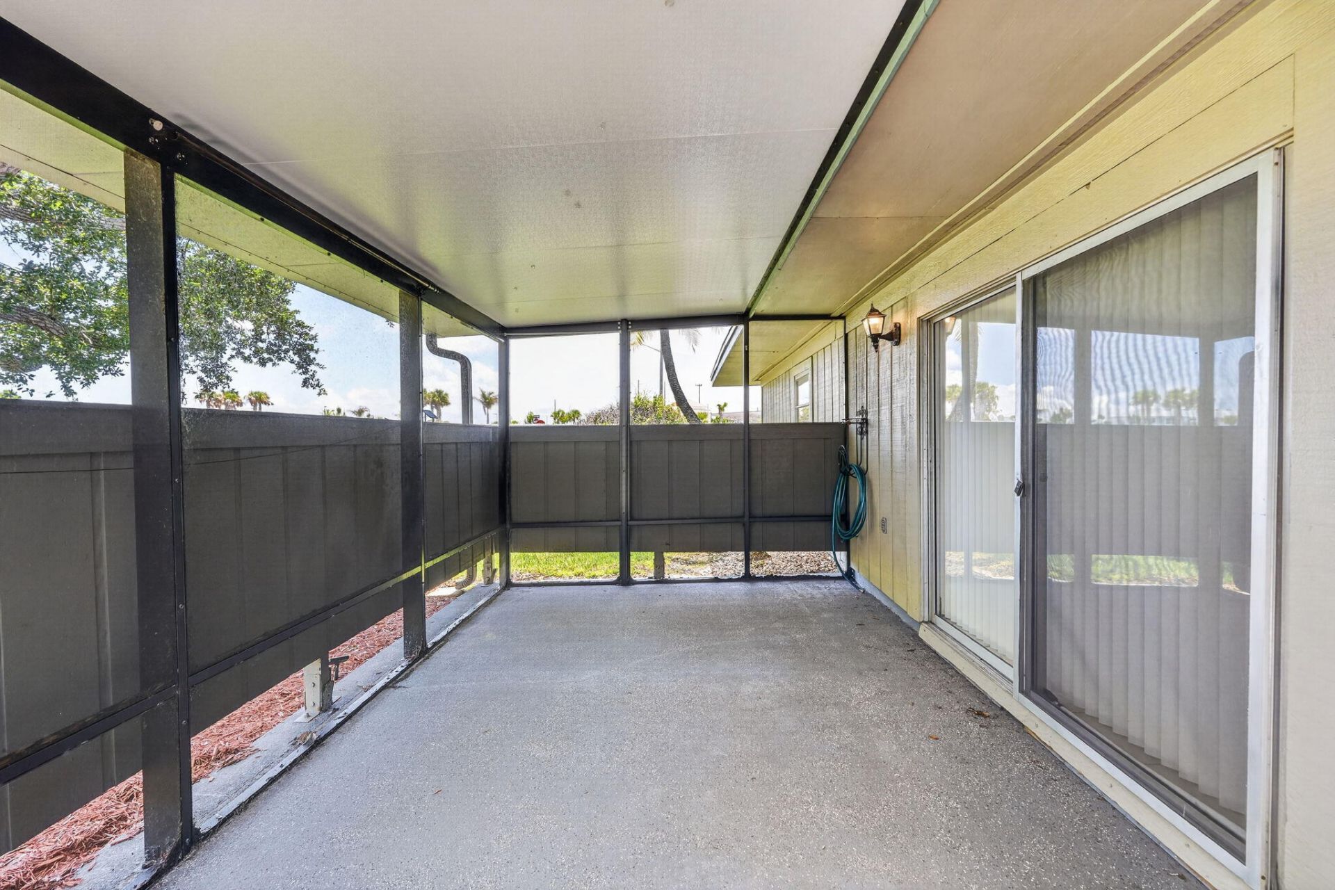 3911 NW Cinnamon Tree Circle, Jensen Beach, FL 34957 Photo