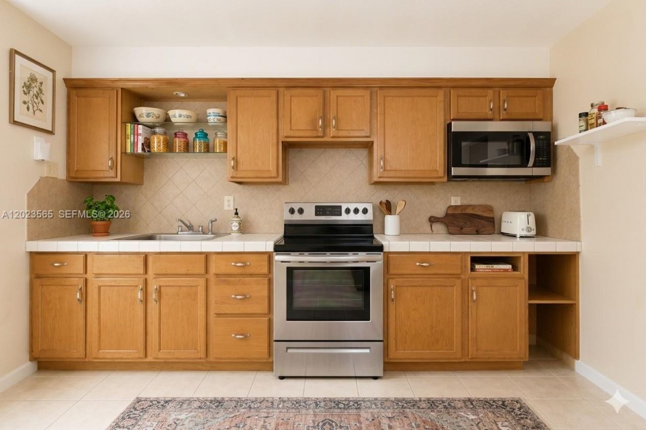1380 NE 153rd St , North Miami Beach, FL 33162 Photo