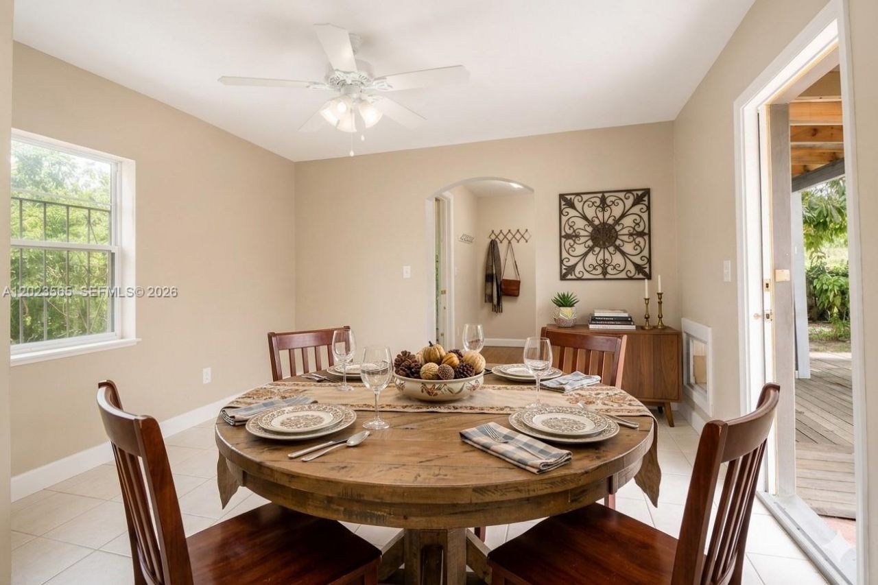 1380 NE 153rd St , North Miami Beach, FL 33162 Photo