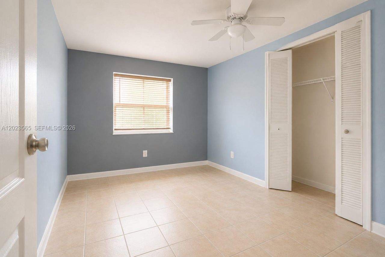 1380 NE 153rd St , North Miami Beach, FL 33162 Photo