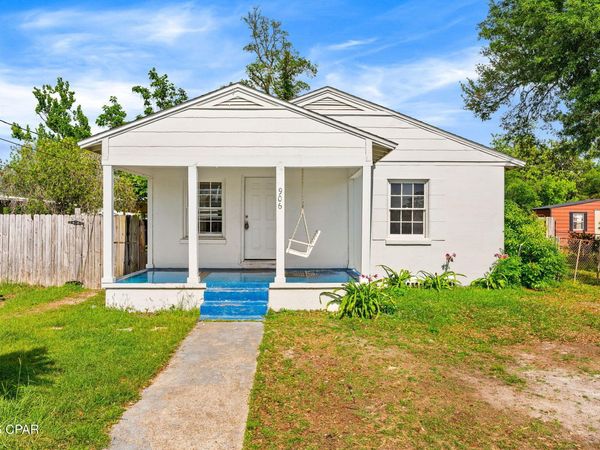 906 Harmon Avenue, Panama City, FL 32401