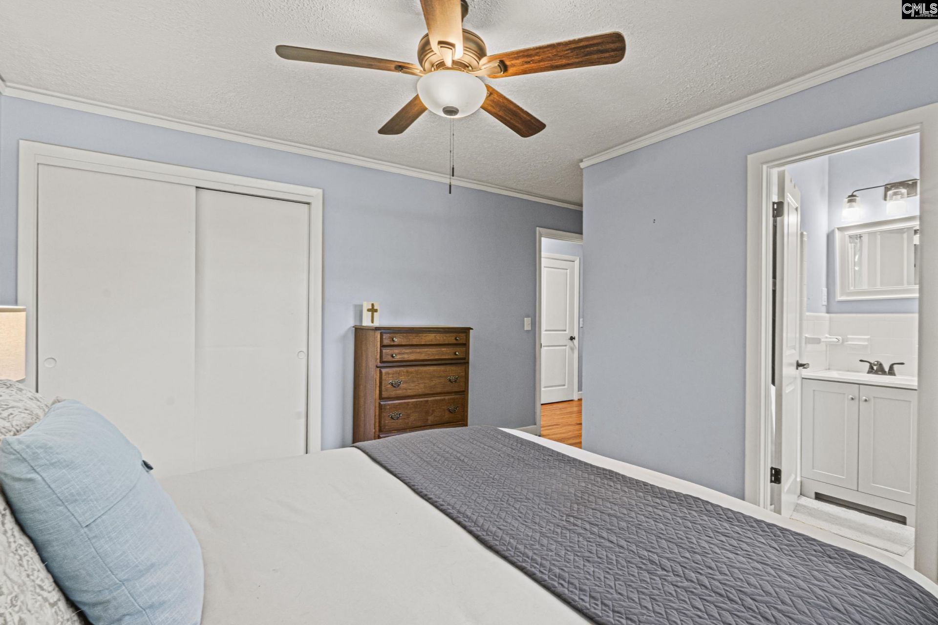 4010 Beverly Drive  Photo 13