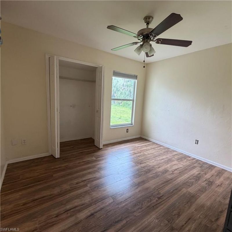 281 8th St Se, Naples, FL 34117 Photo